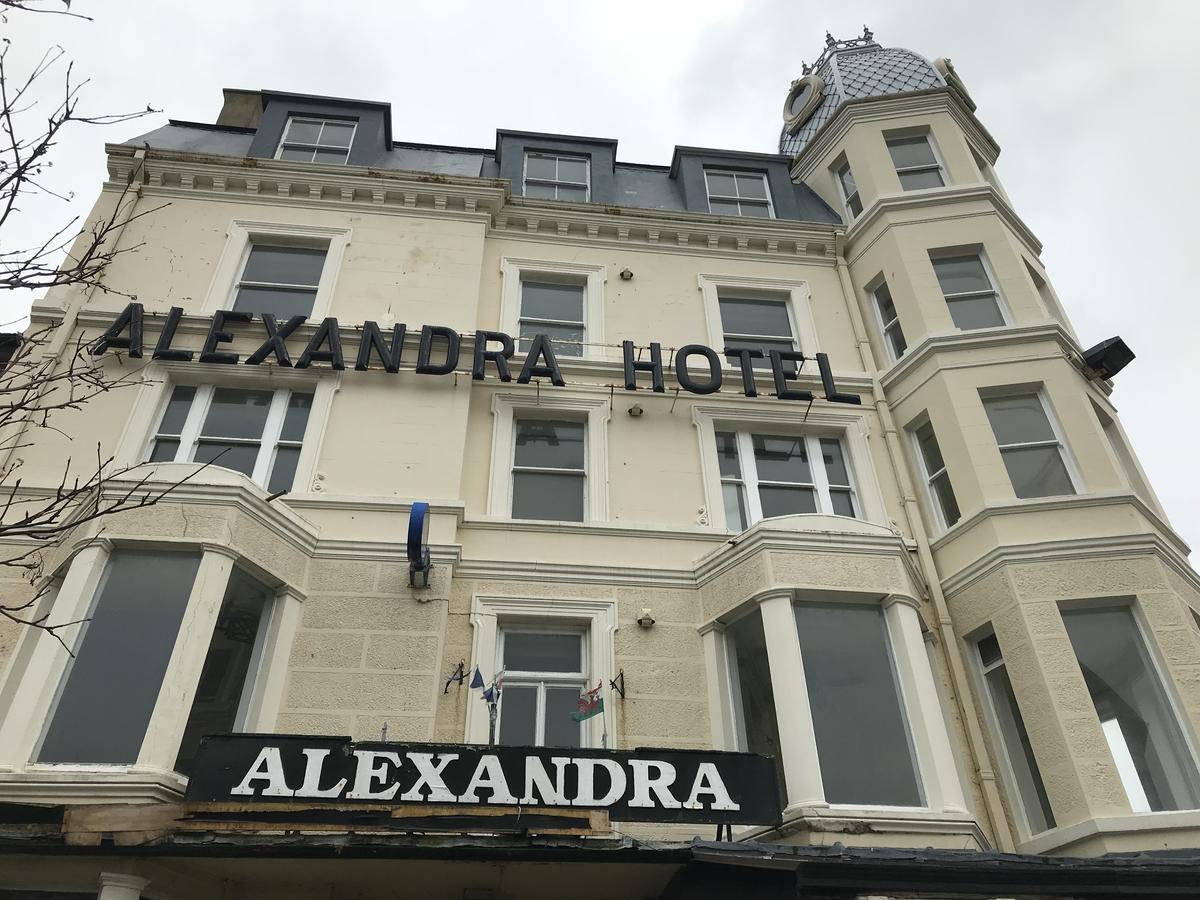 The New Alexandra Hotel Llandudno Exterior foto